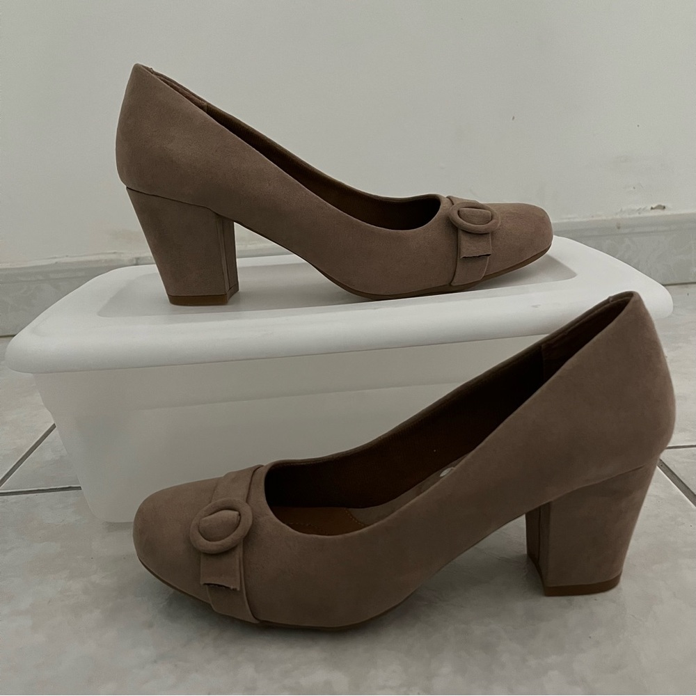 Tan loafer heels